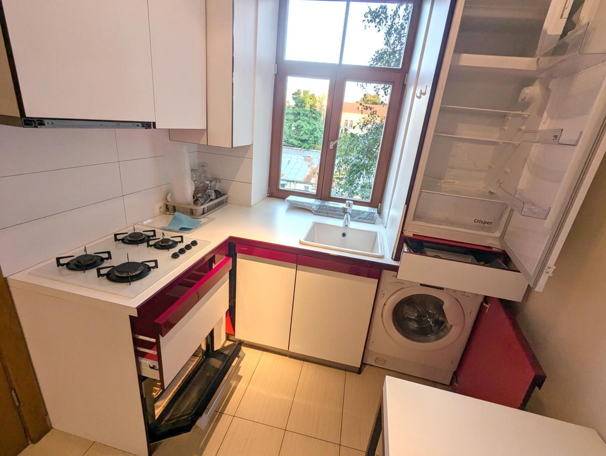 Midcentury Modern, Quiet, 40M Studio With Bath Ryga Zewnętrze zdjęcie
